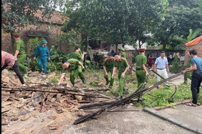 Công an Bắc Giang: bàn giao 27 ngôi nhà tình nghĩa cho các hộ khó khăn