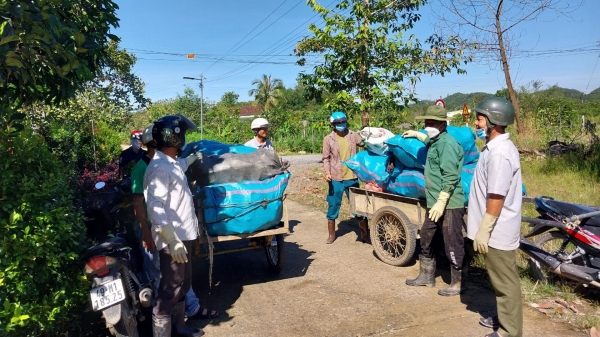 Cho nông thôn Đạ Tẻh luôn xanh, sạch, đẹp