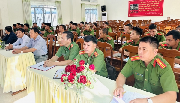 Hơn 400 cán bộ, chiến sỹ công an tham gia đào tạo trình độ sơ cấp lý luận chính trị