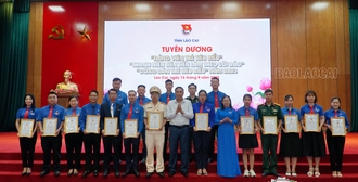 Tuyên dương 65 “Đảng viên trẻ tiêu biểu”, “Thanh niên tiên tiến làm theo lời Bác”, “Công dân trẻ tiêu biểu”