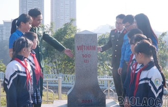 Nhiều hoạt động ý nghĩa tại Chương trình "Tháng Ba biên giới"