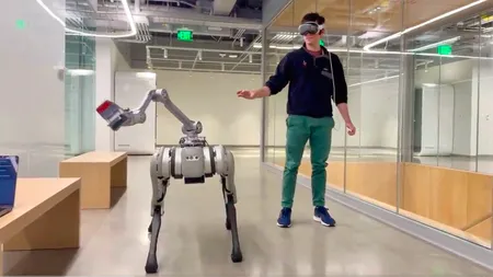 Watch scientists control a robot with their hands while wearing the Apple Vision Pro