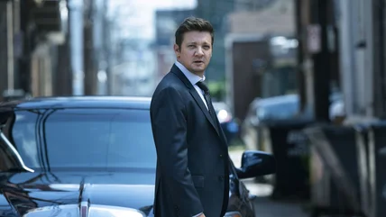 Thị trưởng Kingstown mùa 3 bắt đầu quay phim với bức ảnh BTS đầu tiên của Jeremy Renner