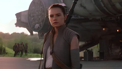 Lý do Star Wars: Tập 7 khiến Daisy Ridley rơi nước mắt cũng sẽ khiến bạn khóc