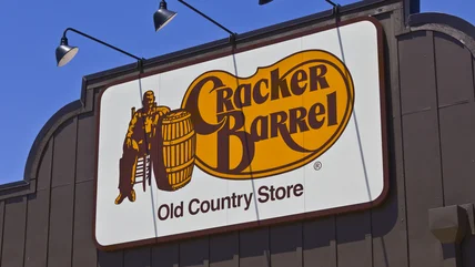 Rules That Cracker Barrel Employees Have To Follow