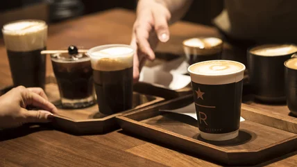 Buổi tối của Starbucks có bao giờ quay trở lại cửa hàng không?