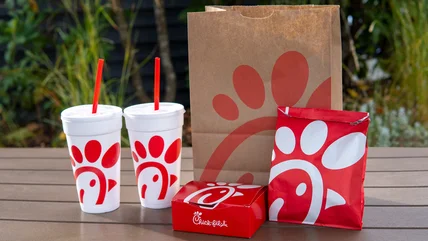 Chick-Fil-A là ăn thịt gà vào ti vi