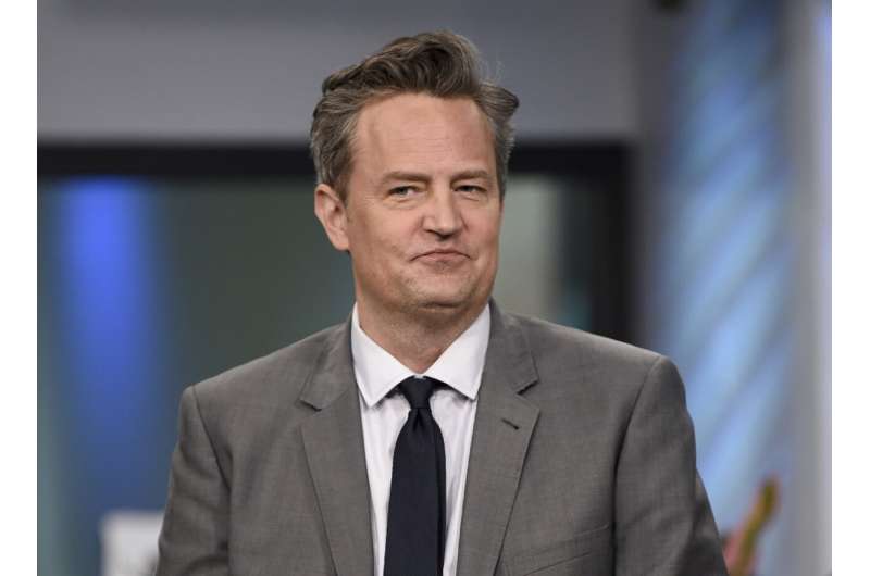 Ketamine là gì, thuốc có liên quan đến cái chết của Matthew Perry?