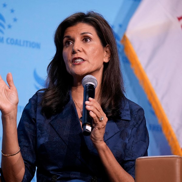 Haley nói sẽ ân xá cho Trump nếu đắc cử tổng thống