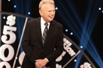 Pat Sajak chế nhạo kỹ năng của thí sinh "Wheel of Fortune"