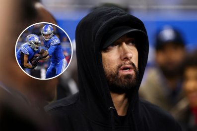 Eminem gửi tin nhắn tới huấn luyện viên Detroit Lions