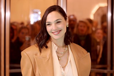 Nghĩa vụ quân sự của Gal Gadot - lịch sử của ngôi sao Hollywood trong quân đội Israel