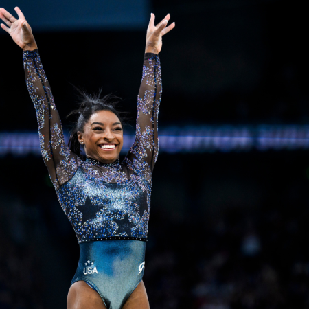 Simone Biles 'Black Job' Remark chinh phục phương tiện xã hội