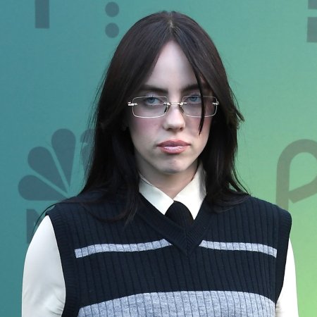 Bình luận bí mật của Billie Eilish tại People's Choice Awards được lan truyền rộng rãi