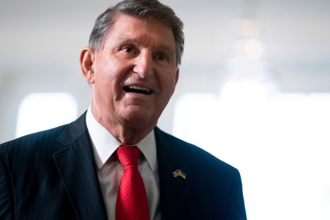 Joe Manchin đang tranh cử Tổng thống? Những gì chúng tôi biết, những gì chúng tôi không