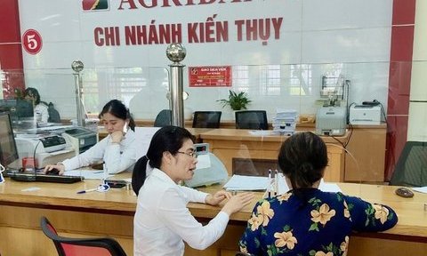 Nhân viên ngân hàng giúp người dân thoát khỏi “bẫy lừa” tiền tỷ