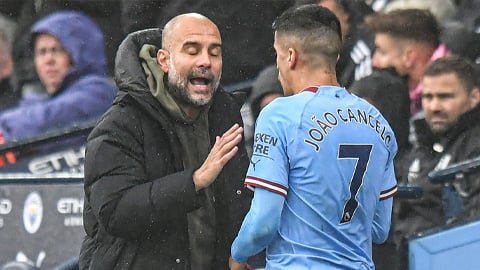 Cancelo đả kích Pep Guardiola là "kẻ dối trá", Man City là đội bạc bẽo