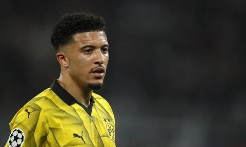 Dortmund "đá đểu" Ten Hag, muốn M.U xin lỗi Sancho?