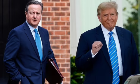 Ngoại trưởng Anh David Cameron hội đàm với ông Trump ở Mỹ