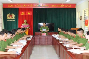 Niềm vui chờ ngày đặc xá