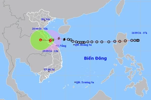 Bão số 4 vào vùng bờ biển Quảng Bình-Thừa Thiên Huế