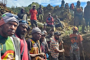 Chia sẻ với Papua New Guinea sau thảm họa lở đất