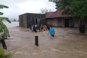 Các tỉnh, thành phố từ Thanh Hóa đến Phú Yên khẩn trương ứng phó với mưa lũ