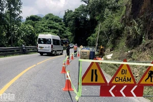 Hạn chế xe lưu thông đèo Bảo Lộc để khoan địa chất xử lý điểm sạt lở từ ngày 20/8