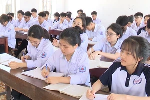 Nam Định không để thí sinh phải bỏ thi tốt nghiệp trung học phổ thông vì gặp khó khăn về kinh tế