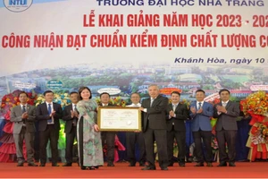 Trường đại học Nha Trang căng buồm tri thức vươn khơi