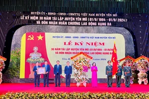 Huyện Yên Mô (Ninh Bình) kỷ niệm 30 năm tái lập huyện và đón nhận Huân chương Lao động