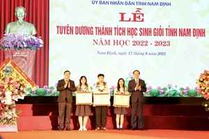 Nam Định tuyên dương thành tích học sinh giỏi năm học 2022-2023