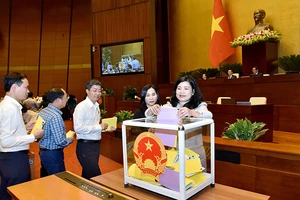 Nêu cao tinh thần trách nhiệm, nỗ lực vượt khó