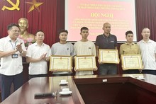 Men praised for saving neighbours in deadly Hanoi fire