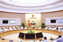 Cabinet discusses building of three draft laws