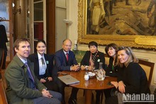 Vietnam seeks stronger parliamentary cooperation with France