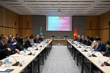 Vietnam and Kazakhstan promote economic and trade cooperation