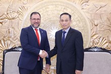 Vietnam, Venezuela strengthen traditional relations