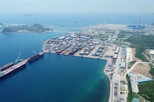 Van Phong Economic Zone attracts investment