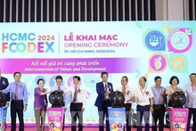 Int'l food & beverages exhibition opens in HCM City