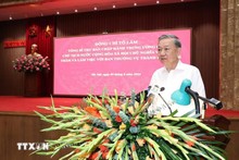 Top leader demands Hanoi make stronger efforts to fulfill special role