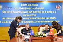 Vietnam and Australia strengthen fight against customs violations