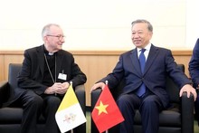 Top Vietnamese leader meets with Vatican Secretary of State in New York