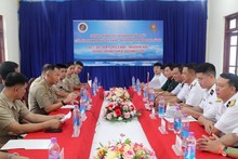 Vietnamese, Philippine navies hold friendship exchange