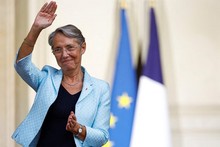 French PM Elisabeth Borne resigns - Macron's office