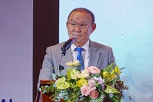 Park Hang-seo establishes football academy in Vietnam