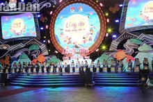 Deputy PM attends Mid-Autumn Festival themed “Lanterns light up dreams” in Dak Lak