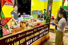 Discovering Hanoi’s cuisine at the Tourism Gift Festival