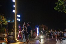 [In Pictures] Close-up of Da Nang's first riverside walking street