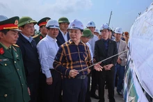 Deputy PM urges ensuring quality, progress of expressway, power projects